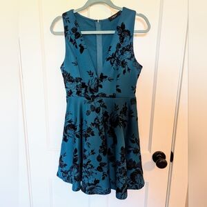 Sleeveless formal floral mini dress